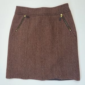 Beautiful skirt, perfect for the cold weather
